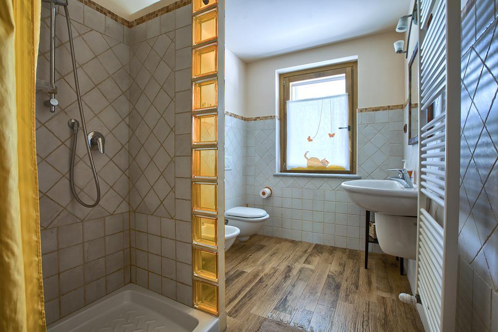 B&B Cascina Moncrava Ivrea Exterior photo