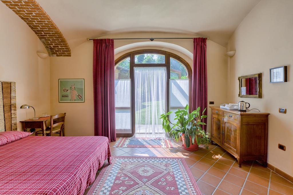 B&B Cascina Moncrava Ivrea Exterior photo